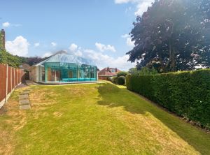 Photo 9- click for photo gallery